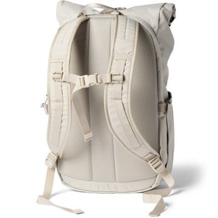 Cotopaxi Consuelo 22 L Daypack 1