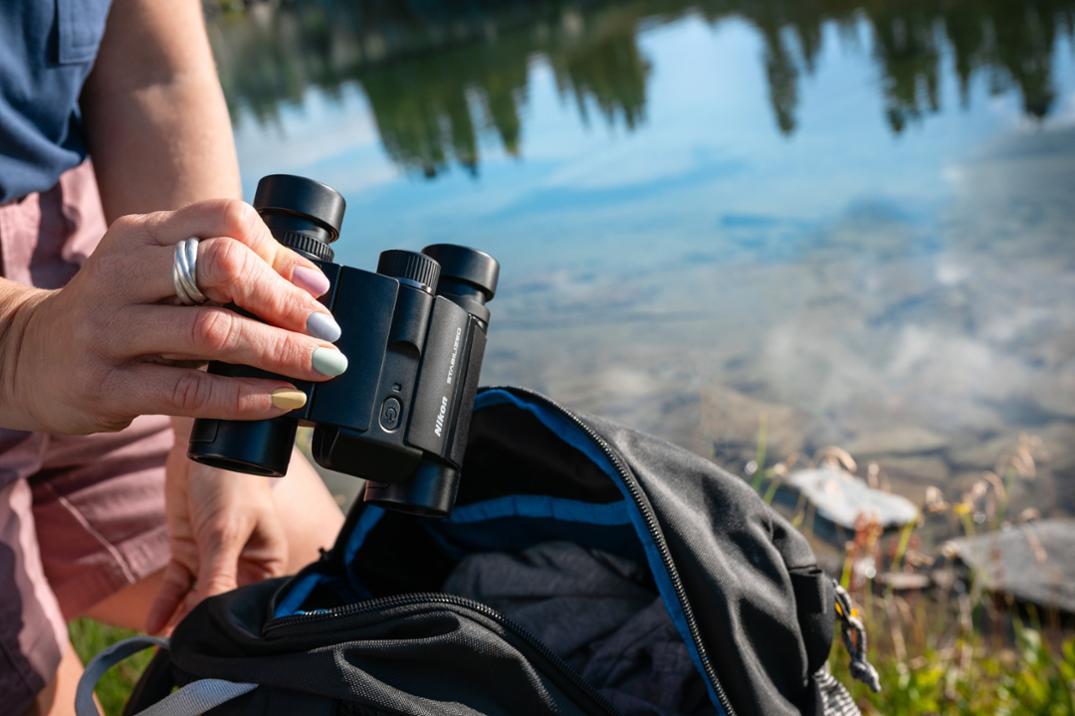 Location Image for Stabilized 12 x 25 S Binoculars