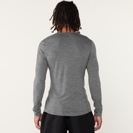 Icebreaker Merino 200 Oasis Long-Sleeve Crewe Thermal Top - Men's 2
