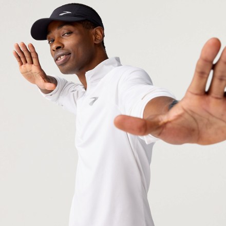 Brooks Dash Quarter-Zip 3.0 - Men's 1