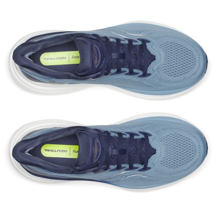Saucony Triumph 24 Road-Running Shoes - Men's 4