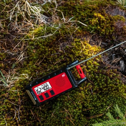 Midland ER310PRO Emergency Crank Radio 5