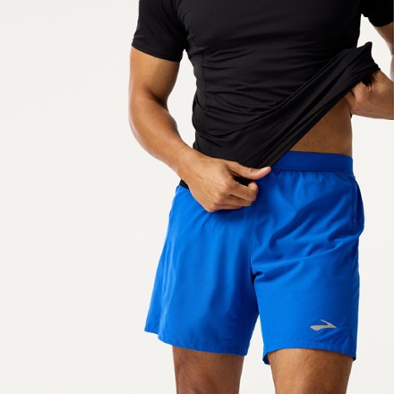 Brooks Journey 7" 2-in-1 Shorts - Men's 2