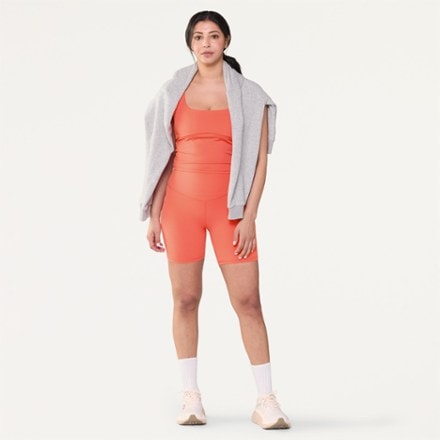 Vuori AllTheForm 6" Shorts - Women's 5