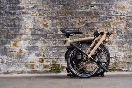 Brompton C Line 4-Speed Mid Handlebar Bike with Rack 4