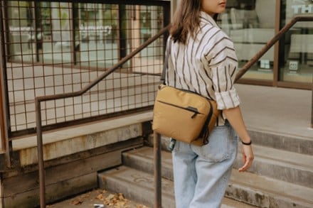 Peak Design Everyday Sling Bag 7