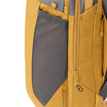 NEMO Vantage 30 L Endless Promise Everyday Adventure Daypack 10