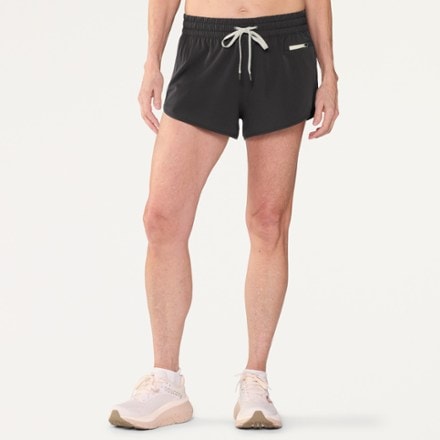 Vuori Clementine 2.5" Shorts - Women's 1