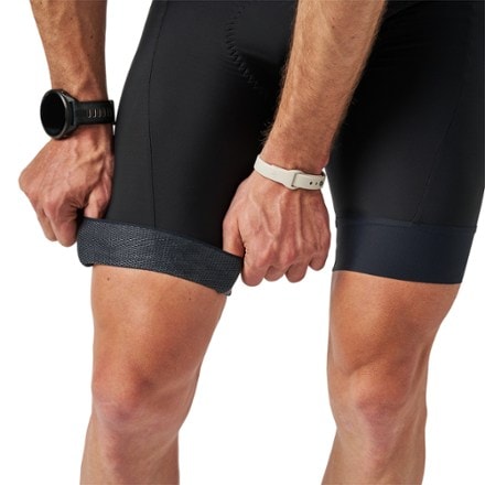 PEARL iZUMi PI Red Bike Shorts - Men's 5