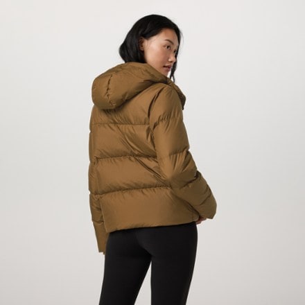 Vuori Alta Down Jacket - Women's 2