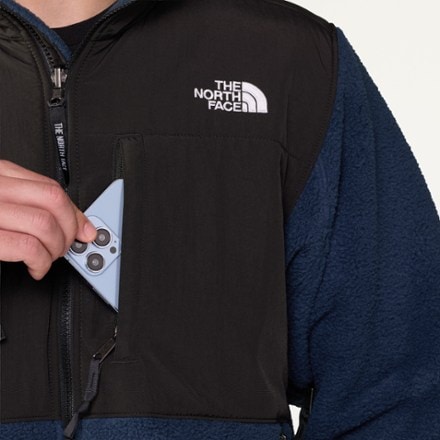 The North Face Retro Denali Jacket - Men's 8
