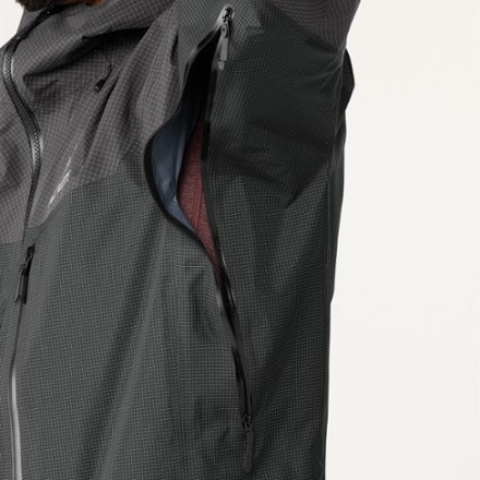 Arc'teryx Alpha Jacket - Men's 8