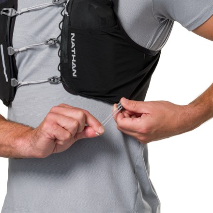 Nathan Pinnacle Pro 6 L Hydration Vest 9