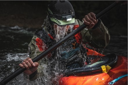 Coast WPH32R 2,000-Lumen Rechargeable Headlamp 5