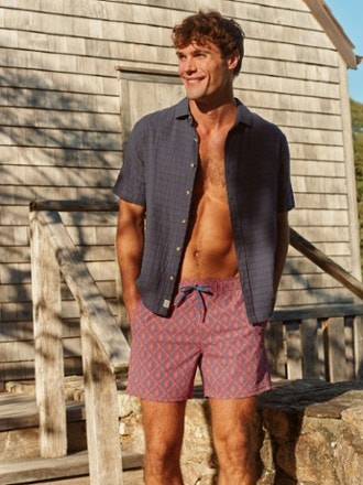 Fair Harbor Bungalow 5" Swim Trunks - Men's 5