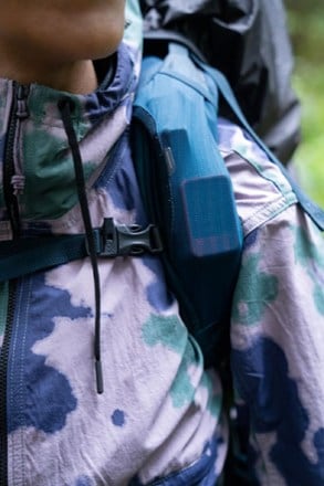 Location Image of color Mountain Teal