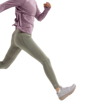 Arc'teryx Essent High-Rise Utility 26" Leggings - Women's 5