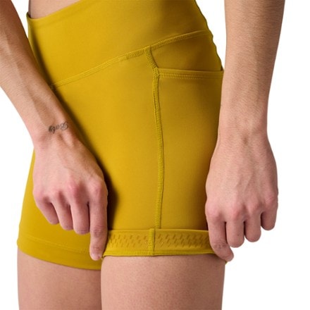 PEARL iZUMi Sugar Cycling Shorts - Women's 5