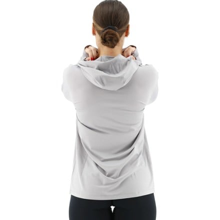 TYR SunDefense Hooded Shirt - Women's 1