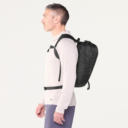 REI Co-op Flash 18 Pack 2