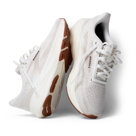 Brooks Revel 8 Road-Running Shoes - Women's 6