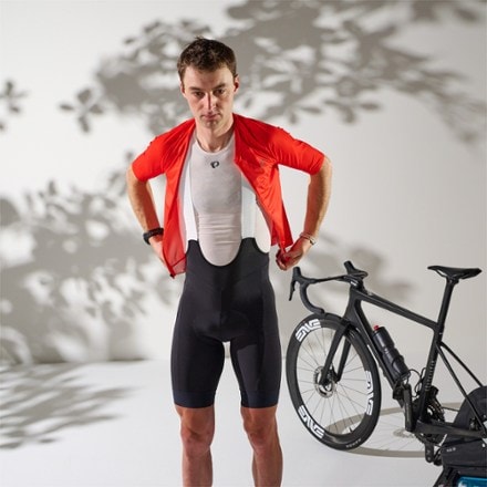 PEARL iZUMi PI/Red Bib Cycling Shorts - Men's 9