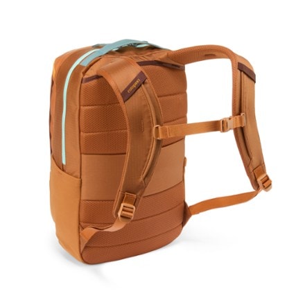 Cotopaxi Allpa 18 L Daypack 1