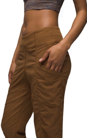 Koen Capri Pants - Women's