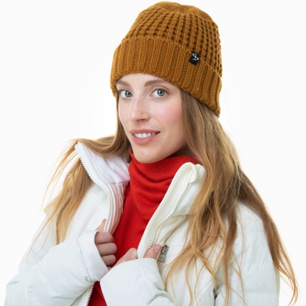 Henley Beanie - Women's