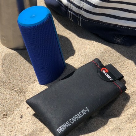 XP3 Plus Insulated Phone Pouch