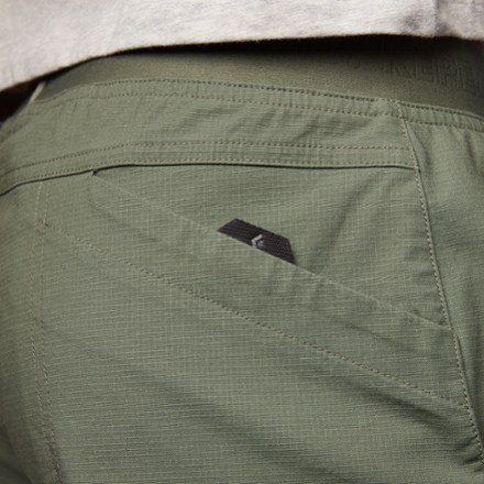 Terrain Shorts - Men's