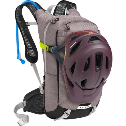 M.U.L.E. Pro 14 Hydration Pack - Women's