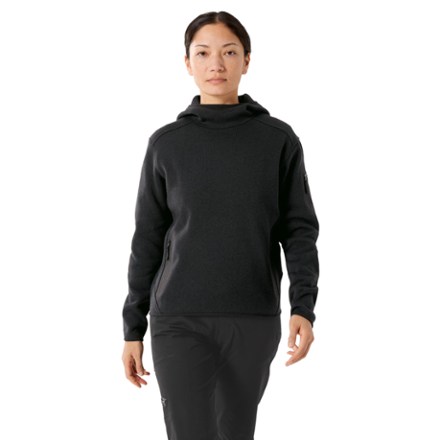 Covert Pullover Fleece Hoodie - Women's