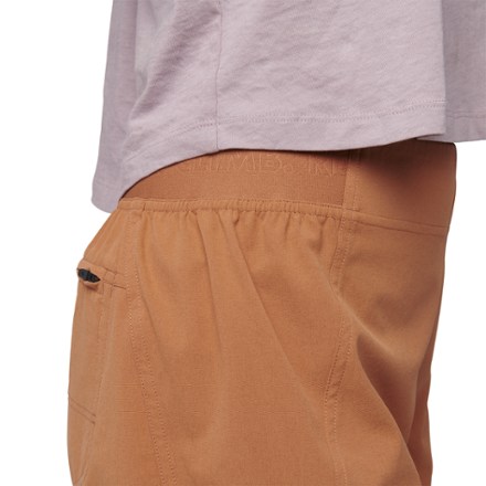 Sierra Shorts - Women's