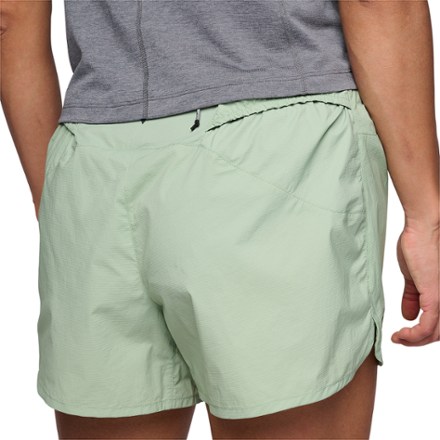 Distance Shorts - Women's