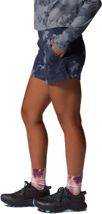 Dynama/2 Shorts - Women's