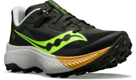 Endorphin Edge Trail-Running Shoes - Women's