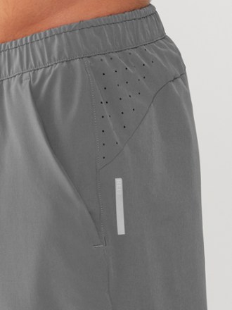 Active Pursuits Shorts - Men's 7" Inseam