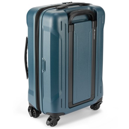 Quadro Pro Hardcase 22" Wheeled Luggage