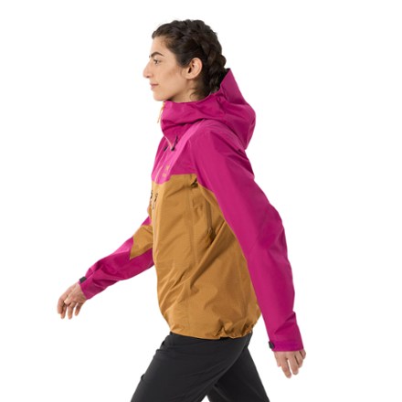 Alpha Jacket - Women's