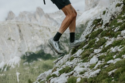 Lone Peak 9 Trail-Running Shoes - Men's