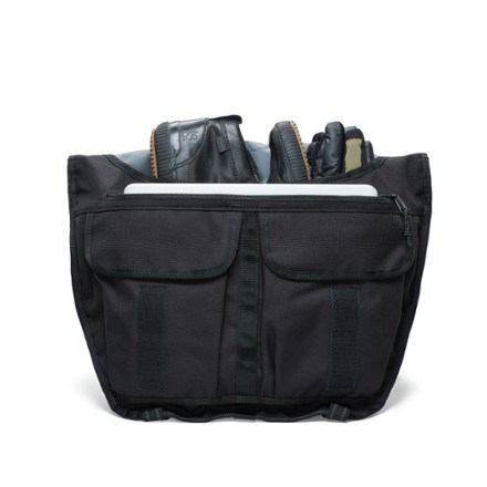 Citizen 15 L Messenger Bag