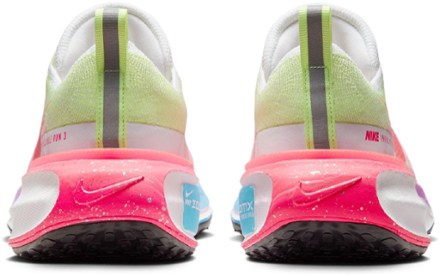 Invincible 3 Road-Running Shoes - Women's