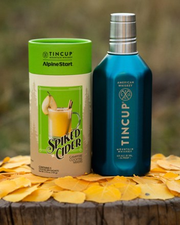 x TINCUP Pear Cider Cocktail Mix