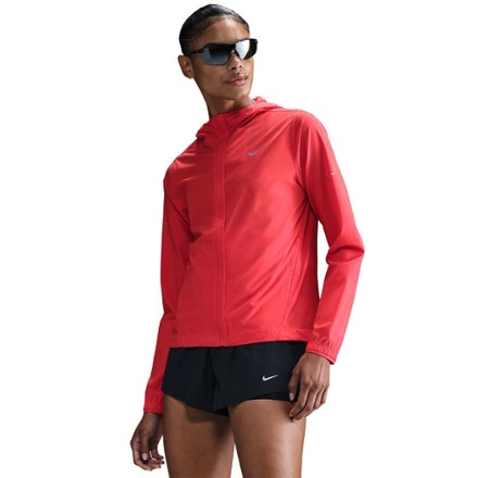 Swift Repel Packable Running Jacket - Women's