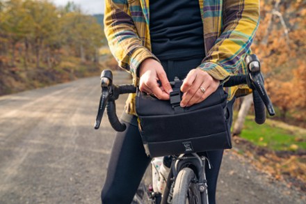 Chrome Doubletrack Handlebar Sling Bag | The Market Place