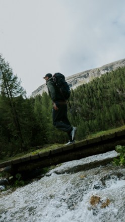 Lone Peak 9 Trail-Running Shoes - Men's