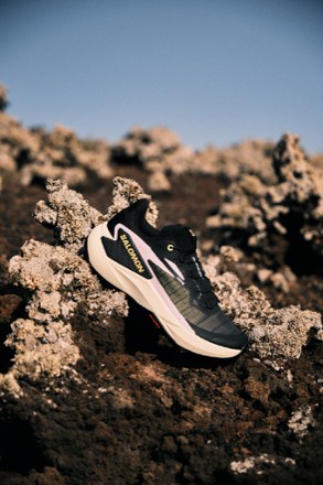 Genesis Trail-Running Shoes - Women's