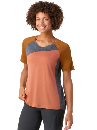 Ultralite Mountain Bike T-Shirt - Women's