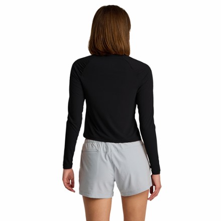 Elevate Lightweight Fitted Long-Sleeve Shirt - Women's